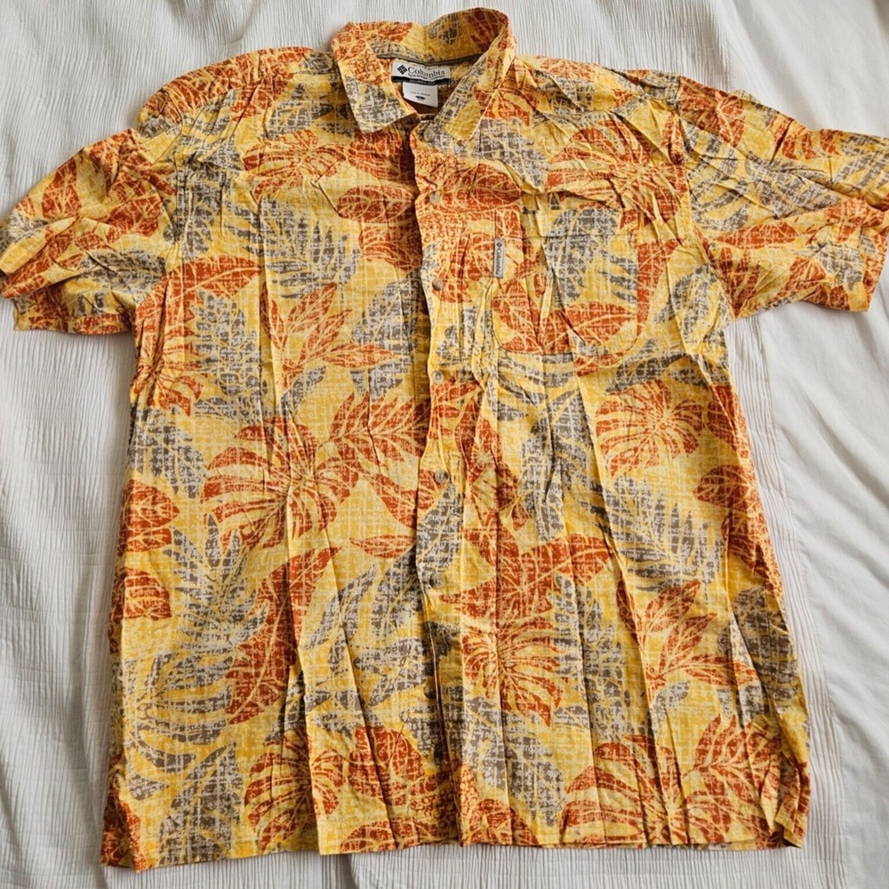 COLUMBIA Men's Hawaiian Print Button Up